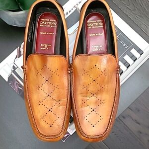 Mens Daytona cognac leather driving loafers. Made in Italy. Size 46 or 12.5.
